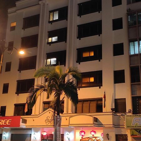 The Executive Hotel Lahad Datu Buitenkant foto